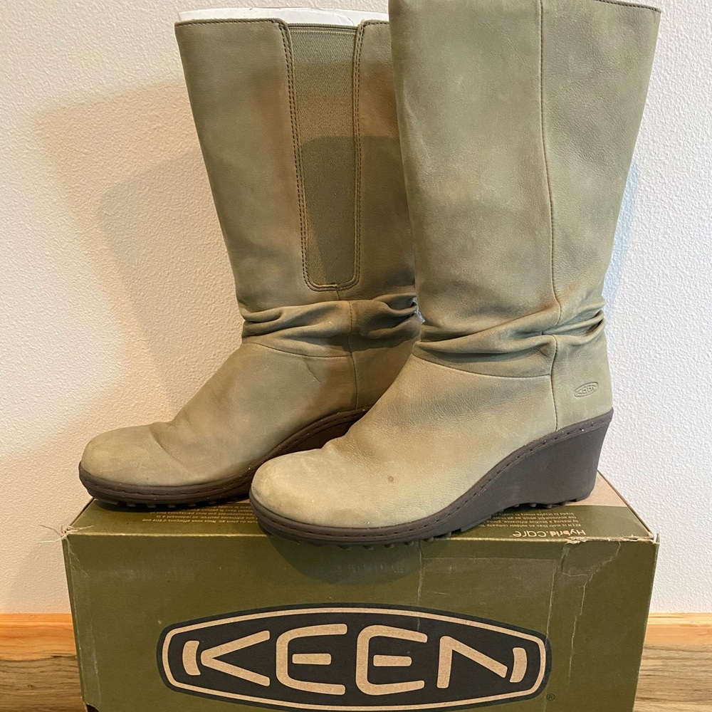 Keen Akira Mid Boot, Folk